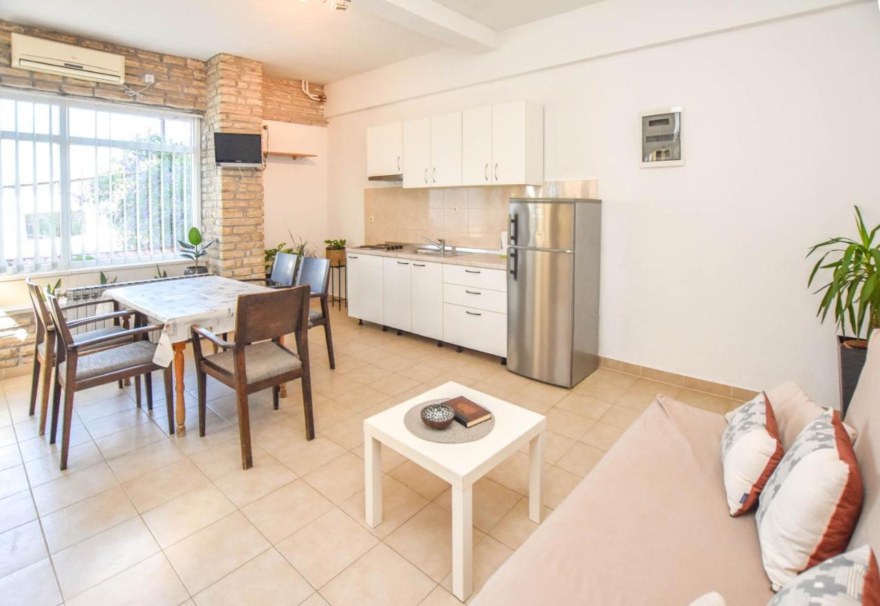 Apartments Flora Pakoštane Extérieur photo